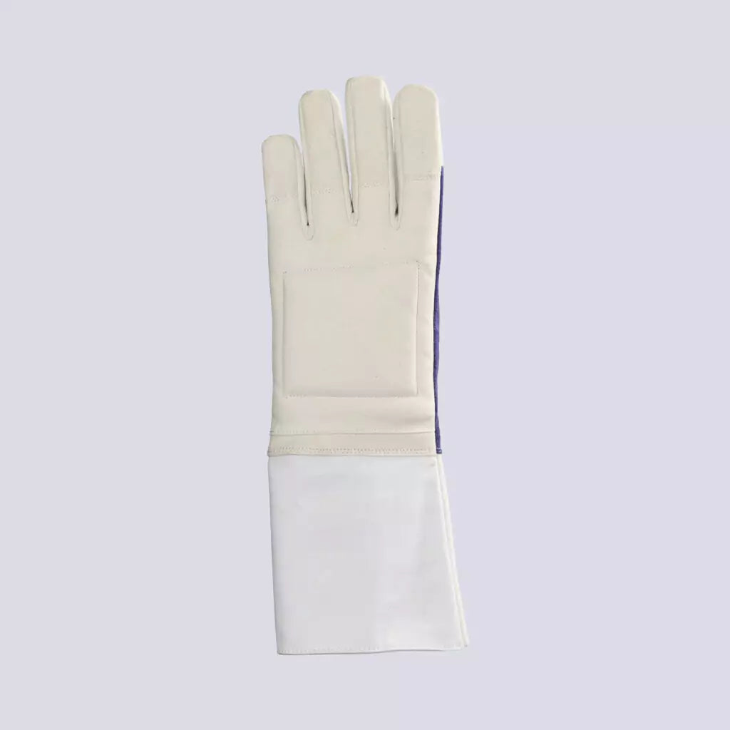 Epee and foil glove color