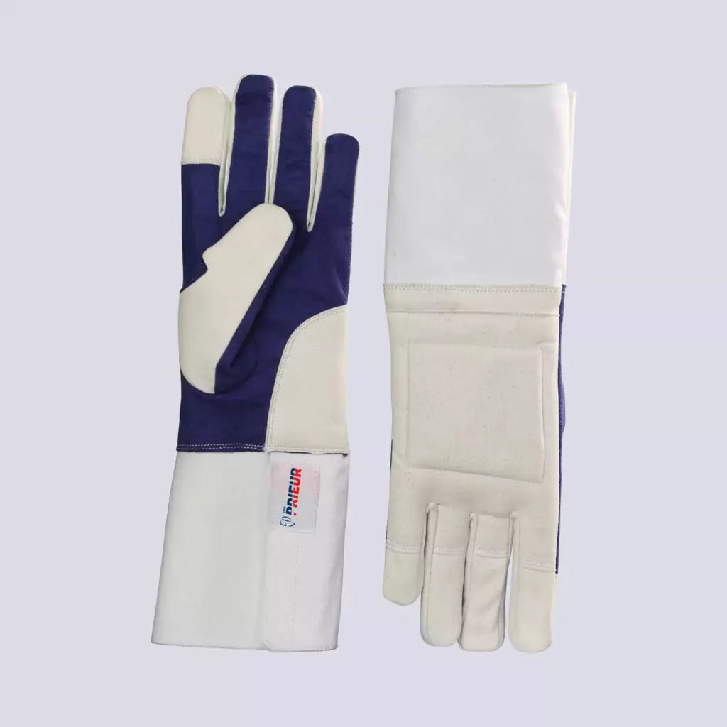 Epee and foil glove color