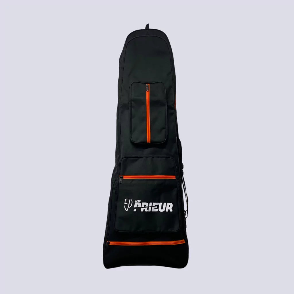 Guitar bag with external pockets